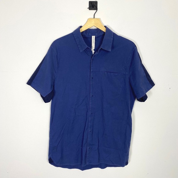 lululemon athletica Other - Lululemon Snap To It Short Sleeve Button Up Shirt Blue Size Large Cotton Blend